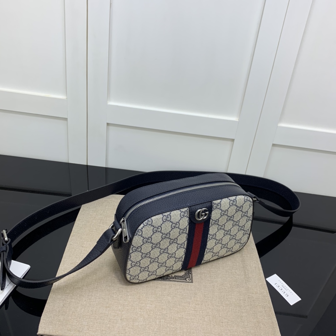 Gucci Satchel Bags